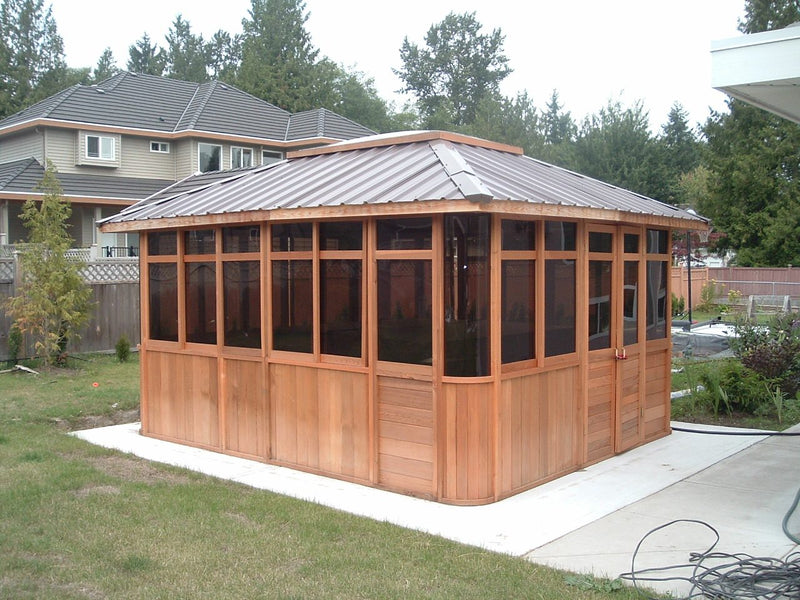Cedar hot tub enclosure installation