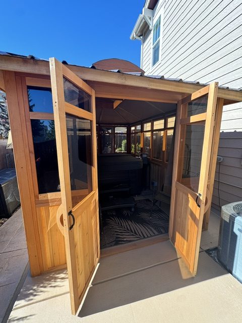 Cedar hot tub enclosure installation