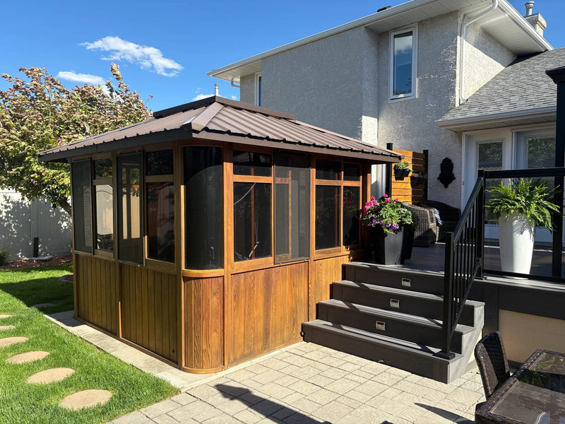 Cedar hot tub enclosure installation