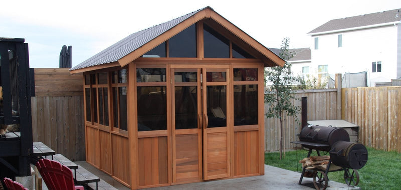 Cedar hot tub enclosure installation