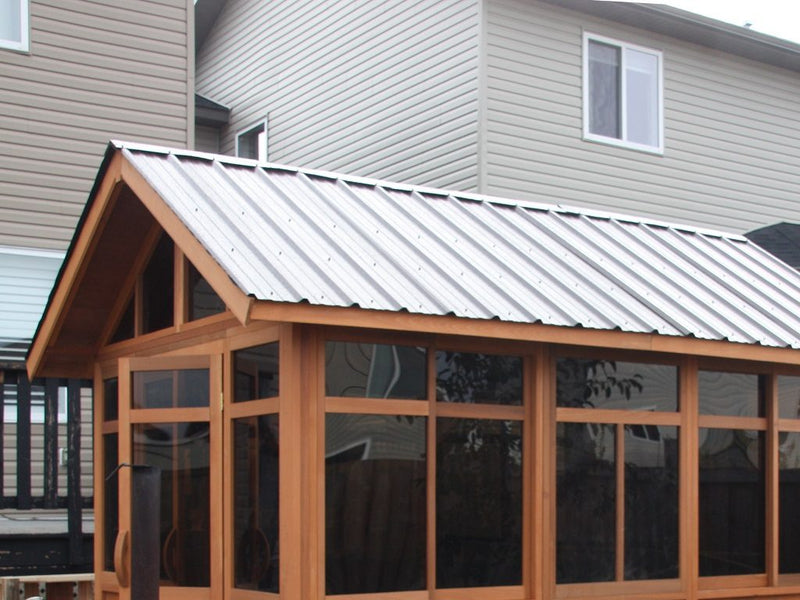 Cedar hot tub enclosure installation