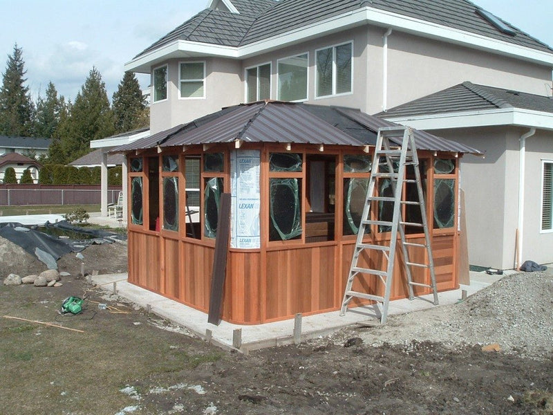 Cedar hot tub enclosure installation