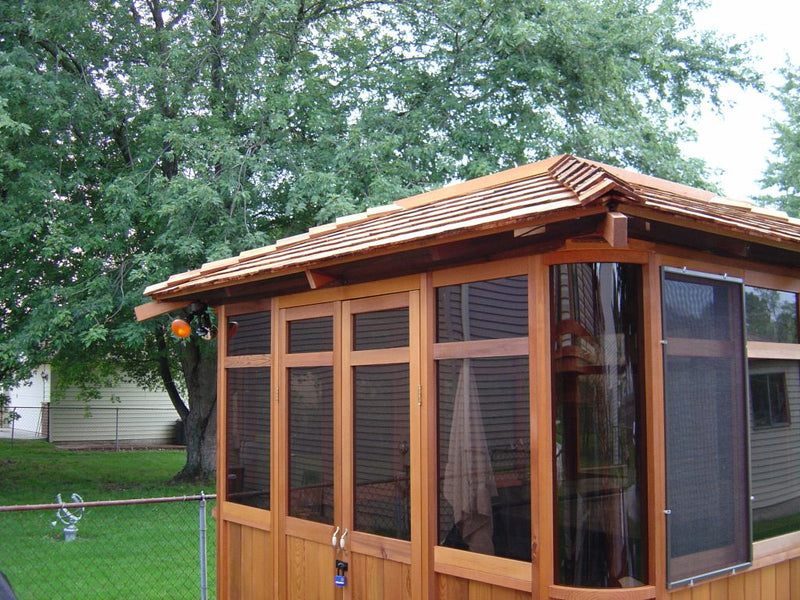 Cedar hot tub enclosure installation