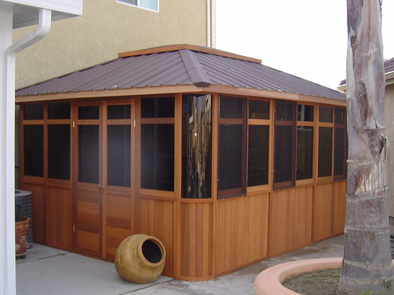 Cedar hot tub enclosure installation